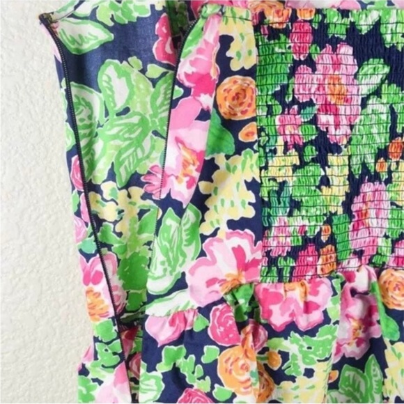 Lilly Pulitzer Gardenia Peplum top sz.4 - Picture 7 of 8